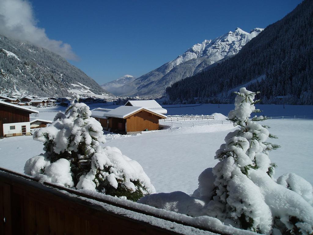 Apartment Alpenwelt Neustift im Stubaital Exteriör bild
